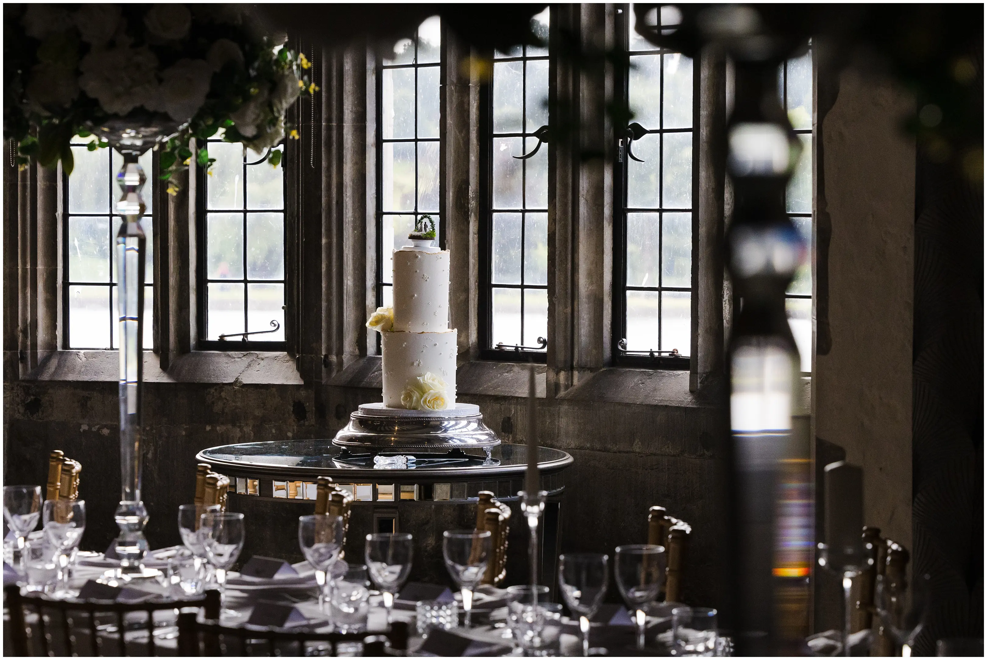 three-tier wedding cake display leeds castle, louisa dettmer photography